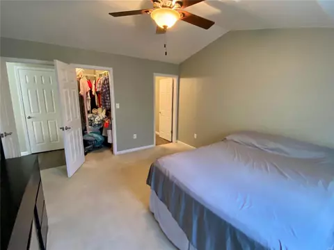 219 Spring Borough Dr, O'fallon, MO 63368 photo 18