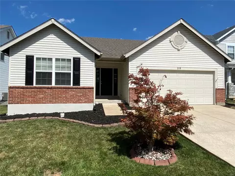 219 Spring Borough Dr, O'fallon, MO 63368 photo 2