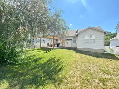 219 Spring Borough Dr, O'fallon, MO 63368 photo 41