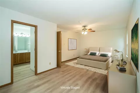 552 Spring Glen Ct, Ballwin, MO 63021 photo 14