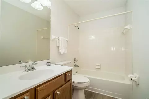 552 Spring Glen Ct, Ballwin, MO 63021 photo 19