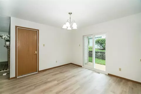 552 Spring Glen Ct, Ballwin, MO 63021 photo 27
