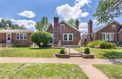 6452 Potomac St, Saint Louis, MO 63139
