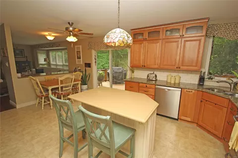 447 Terrington Dr, Ballwin, MO 63021 photo 13
