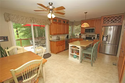 447 Terrington Dr, Ballwin, MO 63021 photo 12