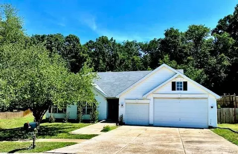 7340 Stream Valley Ct, Saint Louis, MO 63129
