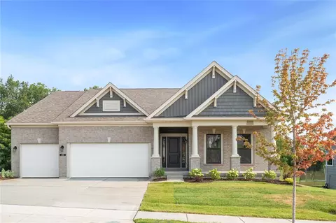 211 Balmoral Gardens Ct, Lake Saint Louis, MO 63367
