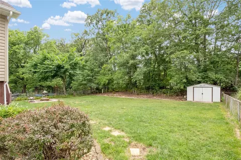 903 Parma Dr, Ballwin, MO 63021 photo 21
