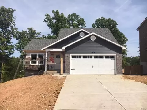 1103 Bronze Dr, Foristell, MO 63348