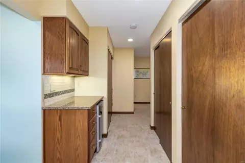 5487 Fireleaf Dr, Saint Louis, MO 63129 photo 18
