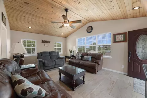 6318 Long Timber Dr, O'fallon, MO 63368 photo 4