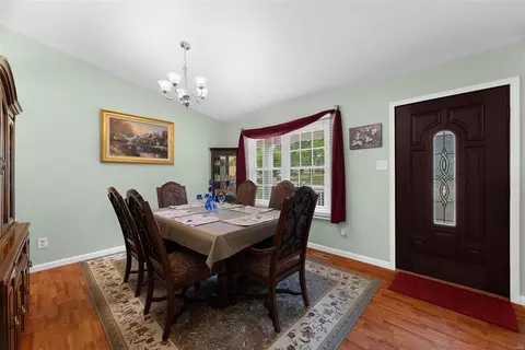 6318 Long Timber Dr, O'fallon, MO 63368 photo 5