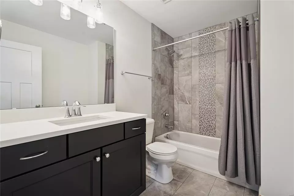  1329 Grandview Dr, Saint Louis, MO 63122 photo 20