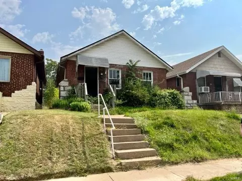 6141 Laura Ave, Saint Louis, MO 63136