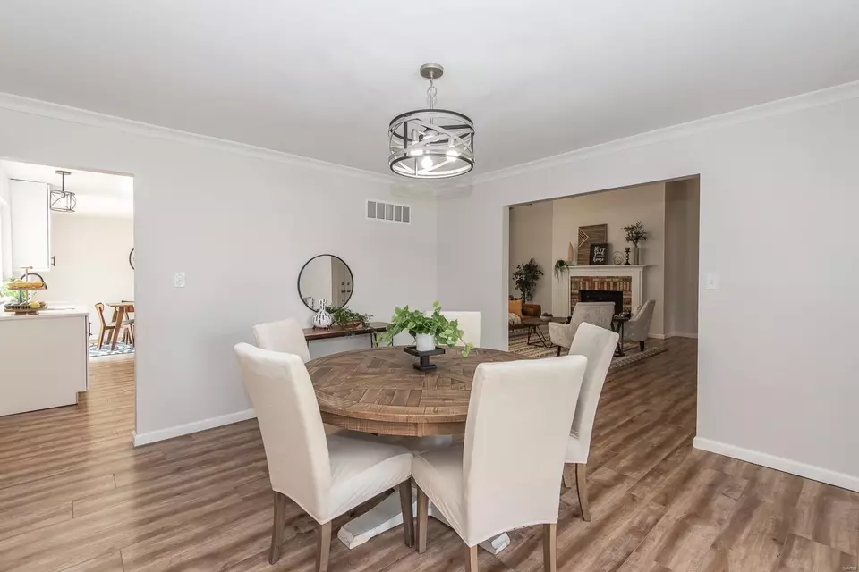  40 Riverwood Estates Blvd, Florissant, MO 63031 photo 11