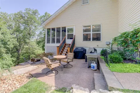 807 Timber Glen Ln, Ballwin, MO 63021 photo 42