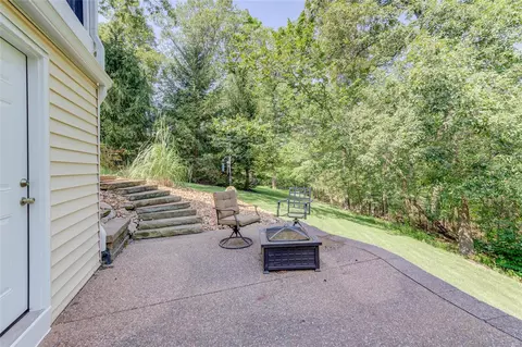 807 Timber Glen Ln, Ballwin, MO 63021 photo 39