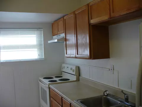 154 Ben Nevis Rd, Saint Louis, MO 63137 photo 3
