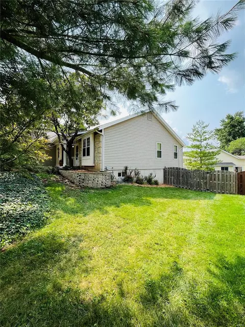 1309 Culpepper Ridge Dr, Ballwin, MO 63021 photo 11