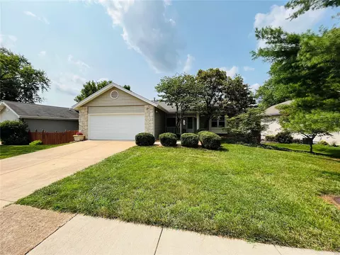 1309 Culpepper Ridge Dr, Ballwin, MO 63021 photo 2