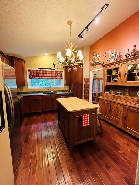 1309 Culpepper Ridge Dr, Ballwin, MO 63021 photo 15