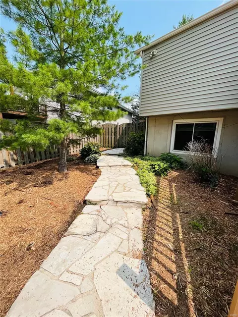 1309 Culpepper Ridge Dr, Ballwin, MO 63021 photo 8
