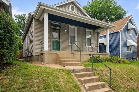 4617 Newport Ave, Saint Louis, MO 63116