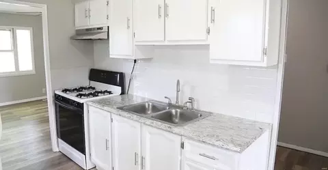 3743 Wright Ave, Saint Ann, MO 63074 photo 7