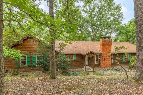 1504 Wolf Trl, Wildwood, MO 63021