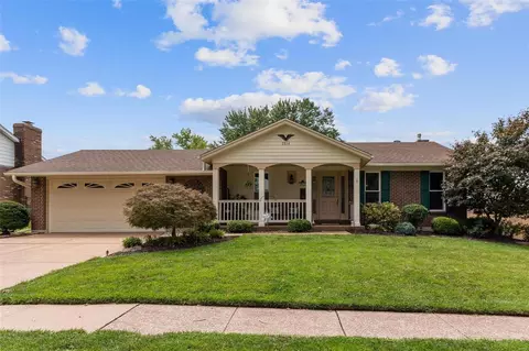 2814 Waldwick Ct, Saint Louis, MO 63129