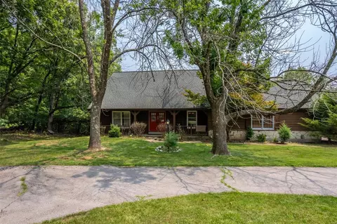 1808 Shepard Rd, Glencoe, MO 63038