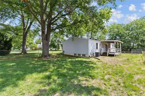 402 Fire Tree Ln, O'fallon, MO 63368 photo 15