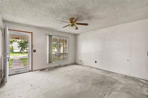 402 Fire Tree Ln, O'fallon, MO 63368 photo 3