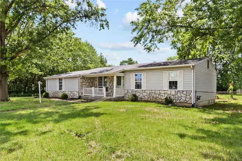 402 Fire Tree Ln, O'fallon, MO 63368 photo 2