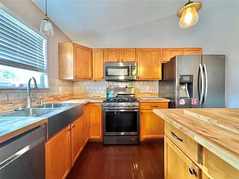 114 W Park Cir, O'fallon, MO 63366 photo 10