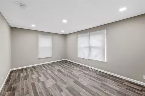 820 Abston Ave, Ferguson, MO 63135 photo 4