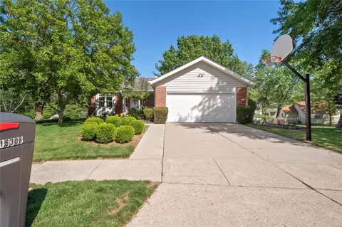 16306 Westglen Farms Ct, Wildwood, MO 63011