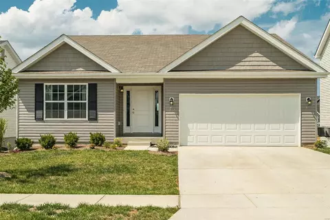 227 Burrograss Dr, Wentzville, MO 63385