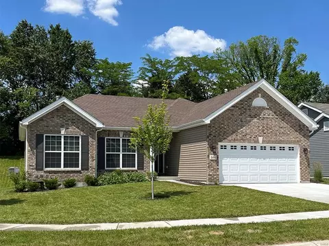 220 Liberty Valley Dr, Foristell, MO 63348