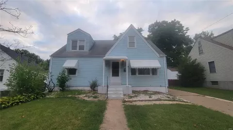 2105 Wismer Ave, Saint Louis, MO 63114