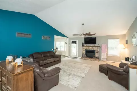 1525 Tea Party Ln, O'fallon, MO 63366 photo 10