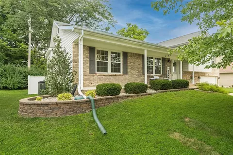 1525 Tea Party Ln, O'fallon, MO 63366 photo 4