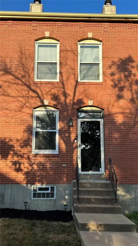 3456 Texas Ave, Saint Louis, MO 63118