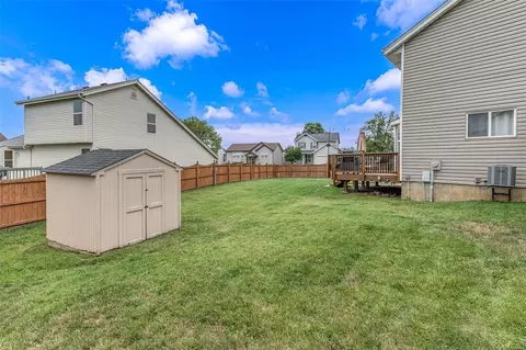 102 Aspencade Cir, Saint Peters, MO 63376 photo 25