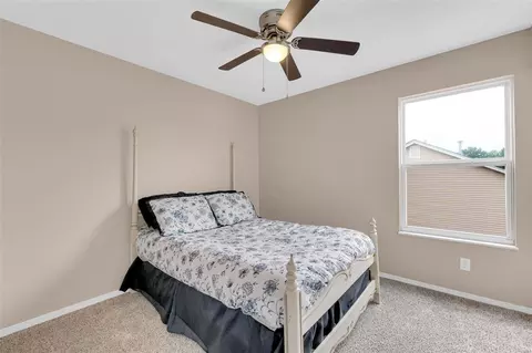 102 Aspencade Cir, Saint Peters, MO 63376 photo 19