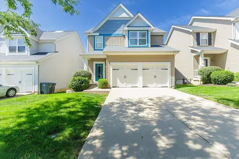 415 Parkgate Dr, Lake Saint Louis, MO 63367