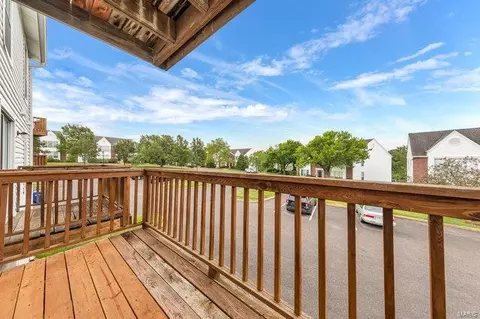 1317 Crossings Ct #B, Ballwin, MO 63021 photo 14