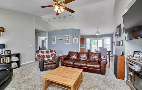 1465 Cochise Dr, O'fallon, MO 63366 photo 9