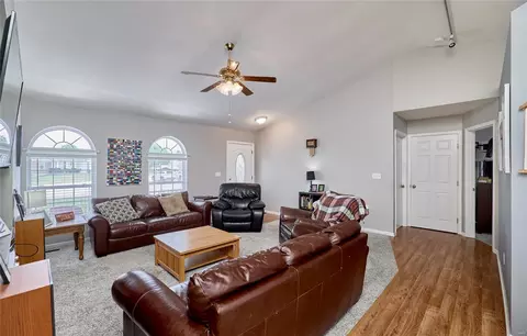 1465 Cochise Dr, O'fallon, MO 63366 photo 6