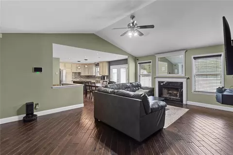 8 Betsys Flag Ct, O'fallon, MO 63366 photo 7